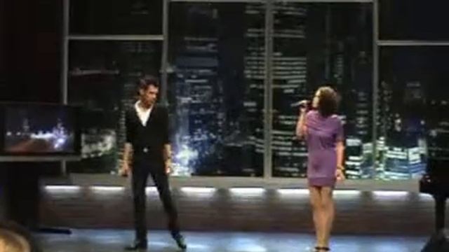 Лена песня9 с Владом Амировым