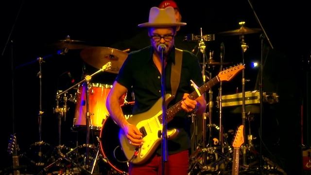 Ian Fletcher Thornley - Secrets (LIVE from the Suhr Factory Party 2016) смотреть онлайн