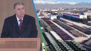 Эмомали Рахмон принял военный парад в честь 32-й годовщины Вооруженных сил Таджикистана