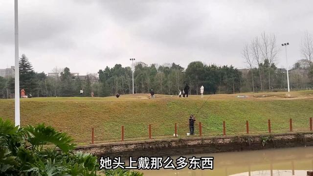 胖哥和媳妇结婚20年了，趁老婆今天不在家，偷偷和女儿去准备惊喜！【胖子视界】 смотреть онлайн