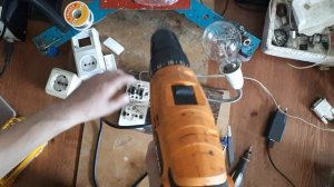 Лампа в защиту от (к. з.)