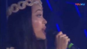 Жанар Дугалова – Ізін көрем (Қытай)