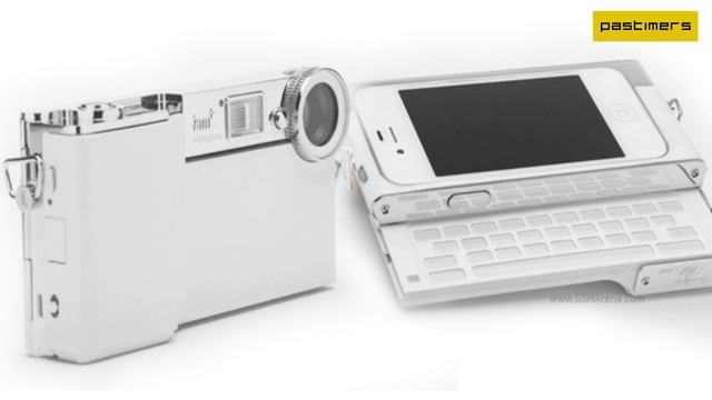 Will.i.am Foto.Sosho V.4 iPhone 4S Camera Case
