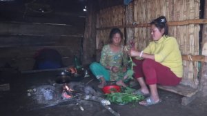 jungle man's wife & daughter are cooking potato pumpkin shoot mix curry & rice