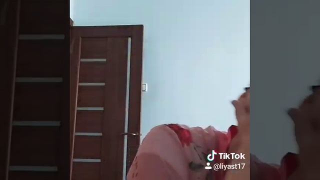 Пародия на Варнаву "Я беременна"