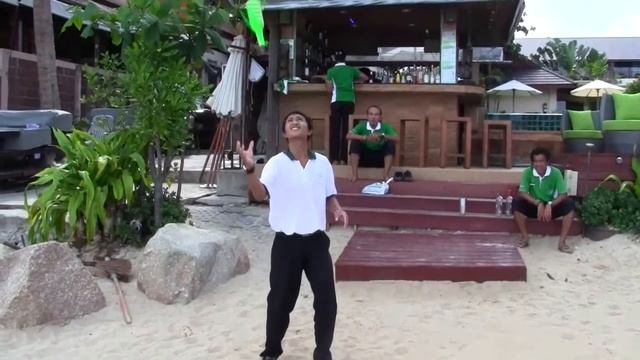 Mr Kee II.wmv смотреть онлайн