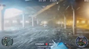 Российские FPV-дроны уничтожают бронетехнику бандерлогов между н.п. Новониколаевка и Муравка