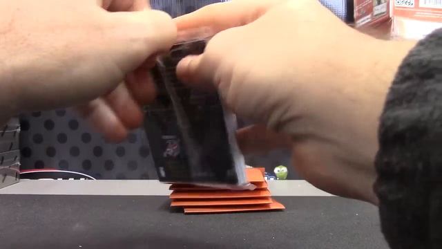 Dima's 2013 Metal & Timeless Treasures Basketball 2 Box Break смотреть онлайн