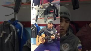 Мекунад сил силаи зулфи ту девона маро  (мухаммадчони ёвони)