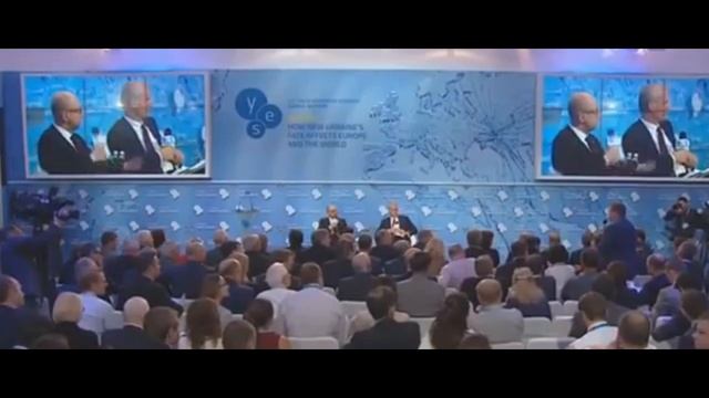 Яценюк и российский журналист про Чечню на YES 2015