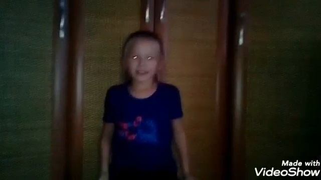 Моё первое видео.Обо мне