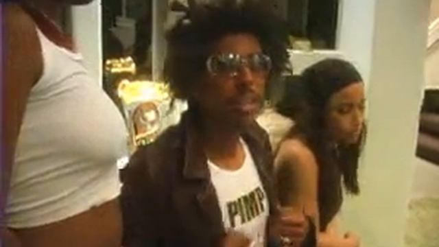 Shock-G on piano, 2pac love Digital Underground смотреть онлайн