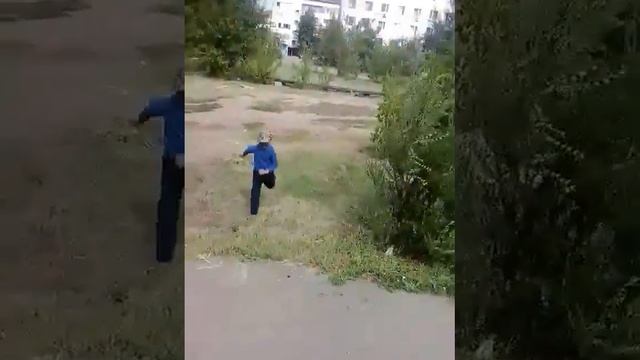 Трактор безумие злые дядиньки