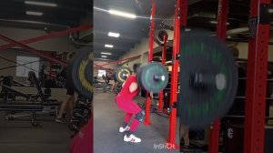 Приседание со штангой 90кг 80 повторений