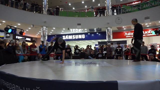 Cheepa vs Kaban  18  footwork 1x1  TRUE WAVE 3  ALMETYEVSK  18-19.11.17