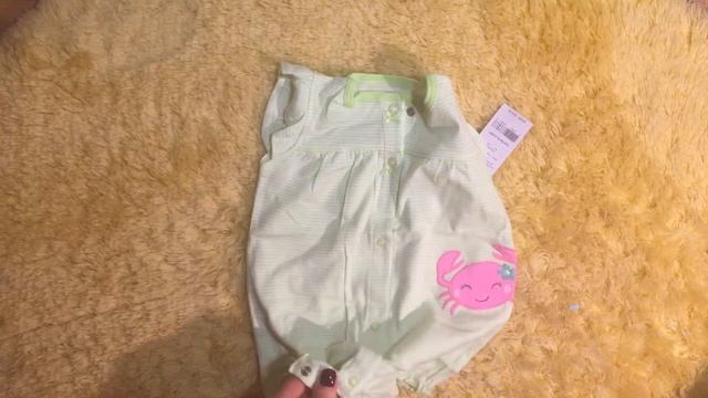 Обзор Carters песочник салатовый с милым крабиком. Просто миленько