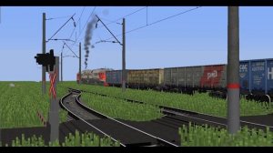 2М62-0982 с полувагонами едет через переезд!