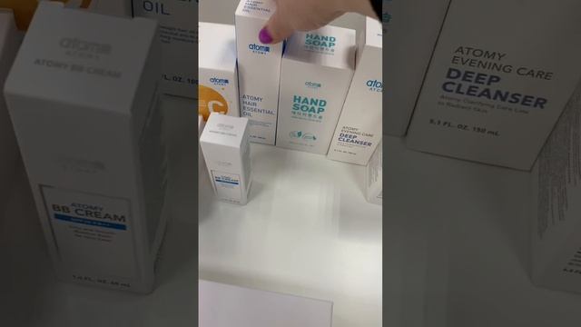 И это все Корея! Узнали свои любимые баночки и коробочки? #атоми #корейскаякосметика смотреть онлайн