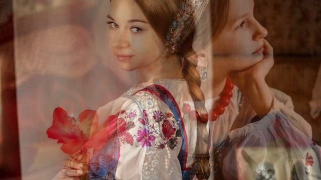 Алена Петровская. Рябина черная.