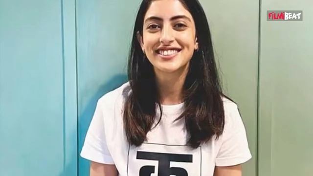 Amitabh Bachchan की नातिन Navya Nanda ने अपनी Hindi ने मचाया बवाल!, फिदा हुए Fans,Viral Video смотреть онлайн