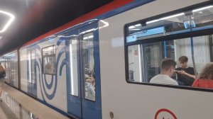 Парад поездов! Москва 2019 на Станции Кленовый Бульвар