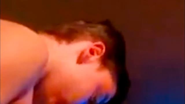 I'M GONNA FUCKING PIANO TODAY GUYS смотреть онлайн