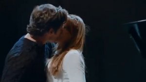 Medcezir 50Bölüm İlk Sahne Mira, Yaman'dan zaman ister
