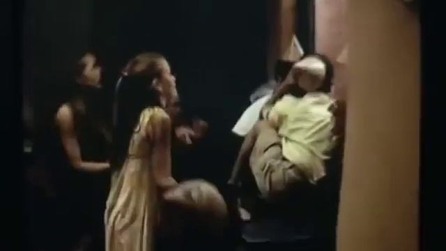 Real life alien captured on camera at kids birthday party in Brazil!! смотреть онлайн