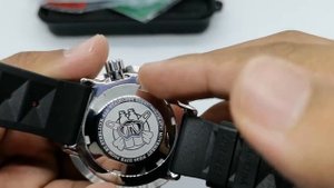WATCH before you BUY from AliExpress: Steeldive SD1975 Seiko Tuna homage watch #steeldive #seikotun