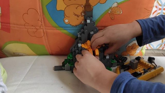 Лего динозавры. Битва динозавтов. Робот динозавр смотреть онлайн