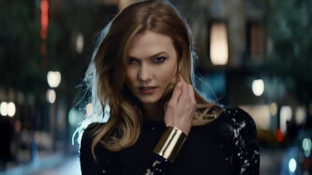 Carolina Herrеra GOODGIRL SUPREME смотреть онлайн