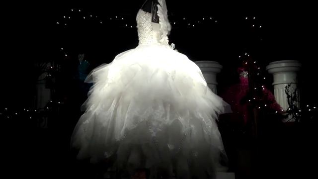 QUINCEANERA DRESS SWEET DRESS WHITE ANGEL BEAUTIFUL A MUST SEE!! смотреть онлайн