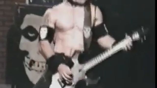 The Misfits - Speak of the Devil (Live) смотреть онлайн