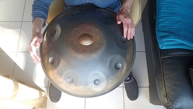 Handpan Week 61- My New Baby E kurd extended - Tympan - impro смотреть онлайн