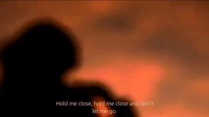 U2 - Iris" 💔( Hold me close" )