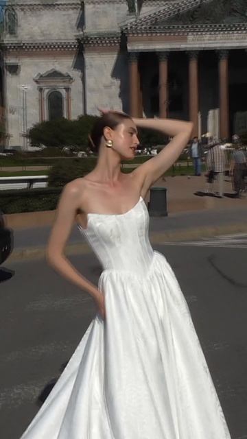 Свадебное платье Опера из коллекции «В твоих глазах Питер» 2025 от бренда Divino Rose