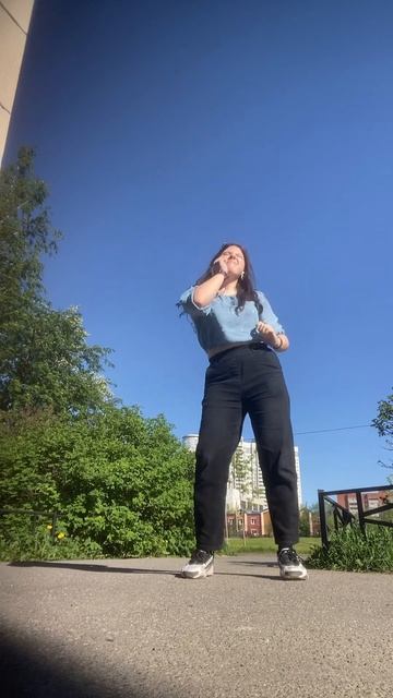Тик тоник под самая первая любовь 💓 #видео #тренды #реки #рек #тренд #вайб #dance