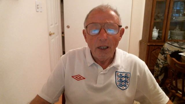 Песня: "О песне". Написал и поёт Марти Кругликов смотреть онлайн