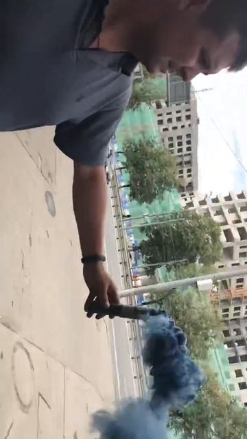 Как зажечь факел дымовой, который не сработал смотреть онлайн