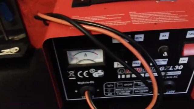 Narzedzia warsztat i e39 wnętrze