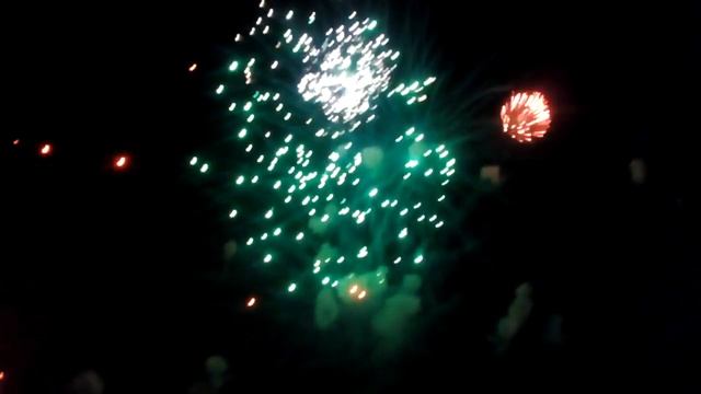 Салют южное Бутово 09.05.16 смотреть онлайн