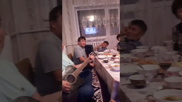 Ак гулдер гитарада смотреть онлайн