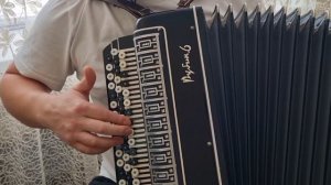 Ой мороз мороз. Мелодия на гармони.