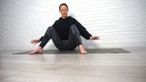 30 Minutes to a better Box split🧘🏻♀️ | Chloe Bruce Academy Yoga