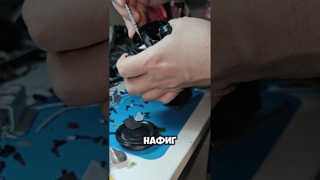 Как правильно менять аккумулятор на колонке JBL Charge 3