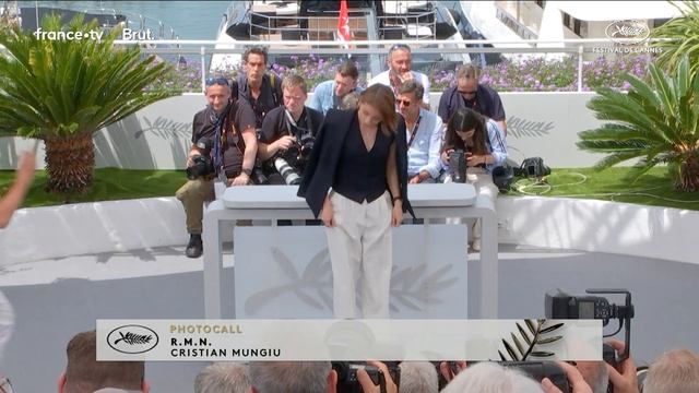 RMN - PHOTOCALL - VF - CANNES 2022 смотреть онлайн