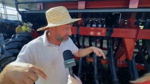Сеялки  Семеато SEMEATO Бразилия  на выставке  AGRISHOW 2024