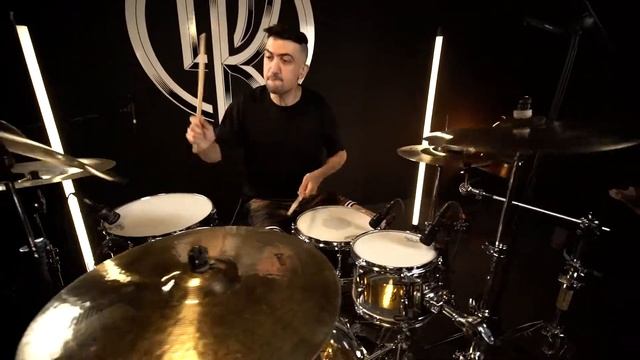 Machine Gun Kelly & Travis Barker - Concert For Aliens (Andy Chriss Drum Cover)