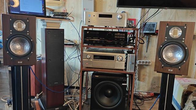 Elac BS 244.mp4 смотреть онлайн