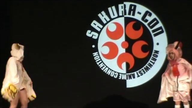 Sakura Con 2011 Cosplays: Shojo Face Kickers- Teach me Miss Litchi смотреть онлайн